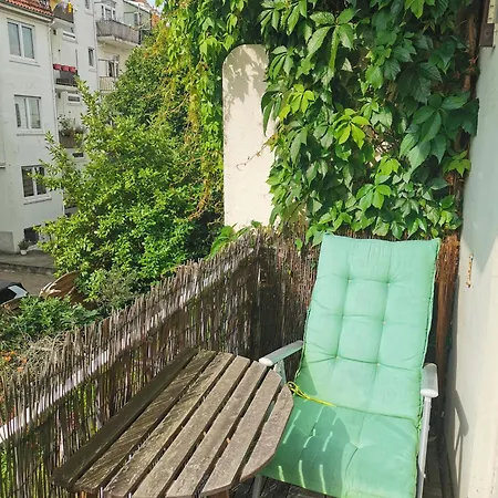Nettes Schlafzimmer Mit Gemeinschaftsbad In Zentraler Lage בית אירוח ברמן
