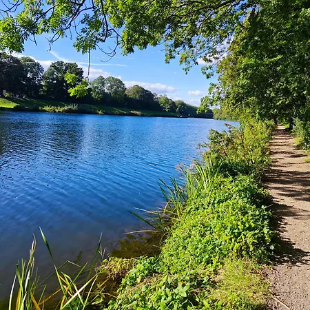 Nettes Schlafzimmer Mit Gemeinschaftsbad In Zentraler Lage Accommodatie bij particulieren *